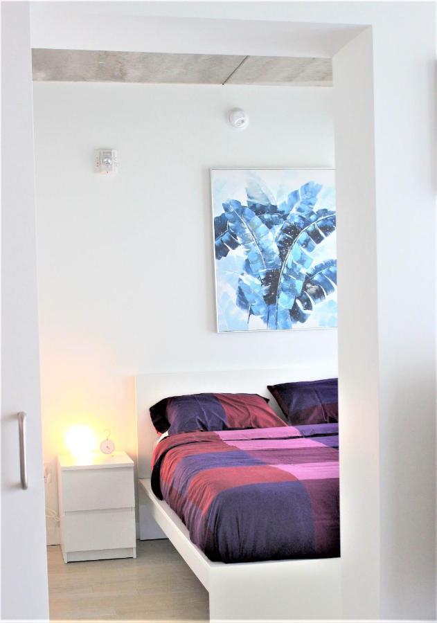 Luxury Skyline Condo In Downtown Free 24/7 Parking Winnipeg Esterno foto