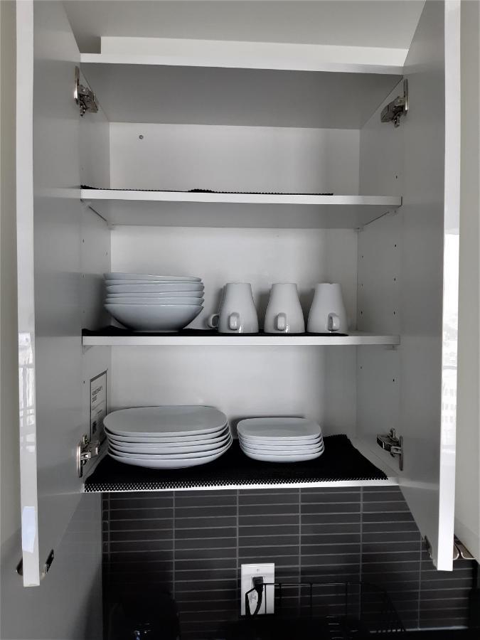 Luxury Skyline Condo In Downtown Free 24/7 Parking Winnipeg Esterno foto