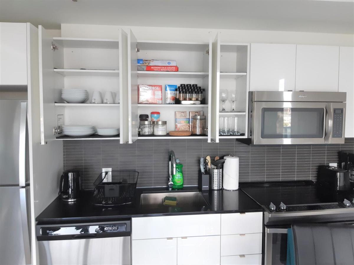Luxury Skyline Condo In Downtown Free 24/7 Parking Winnipeg Esterno foto